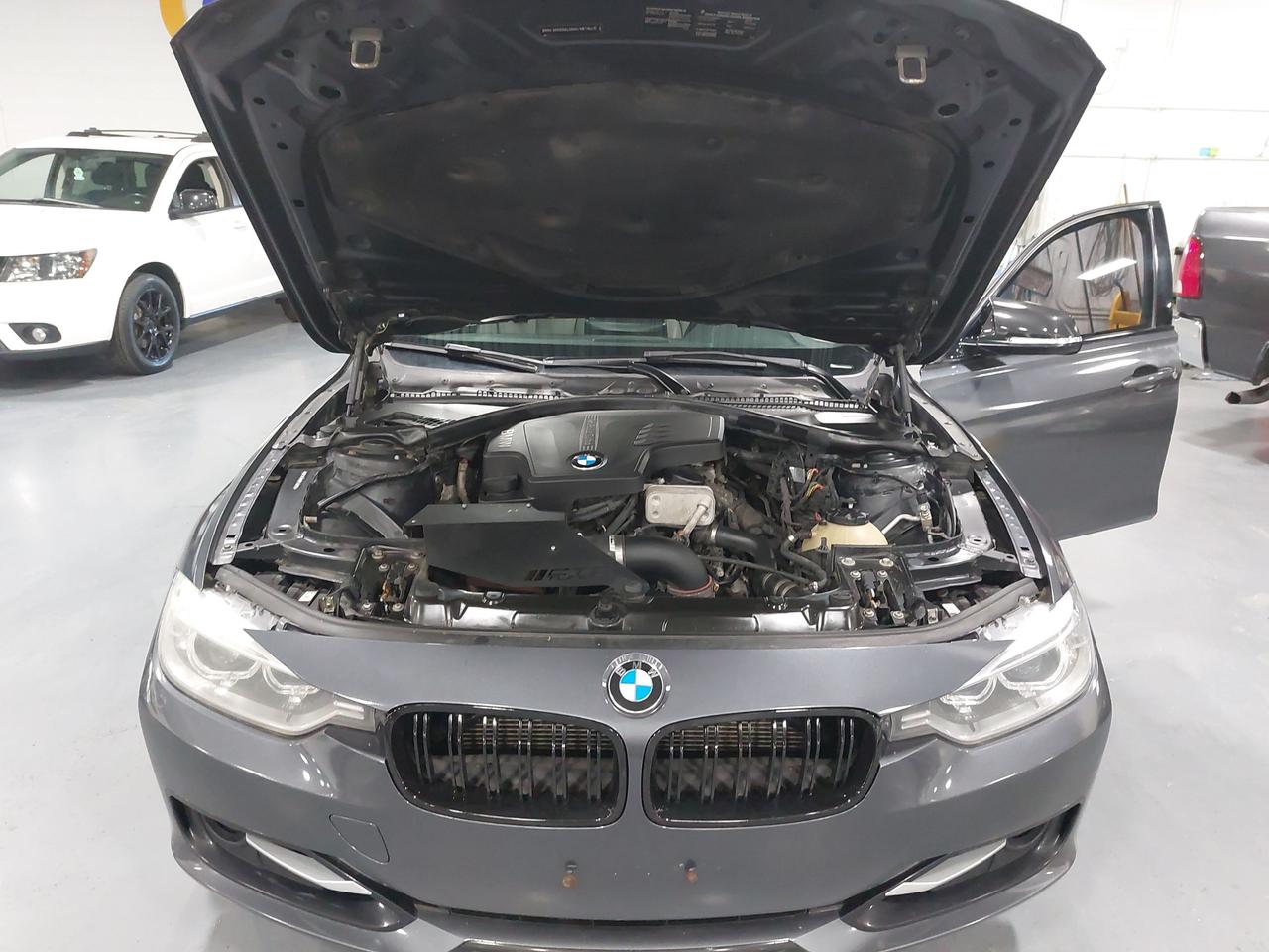 2013 BMW 328i 328i xDrive Photo