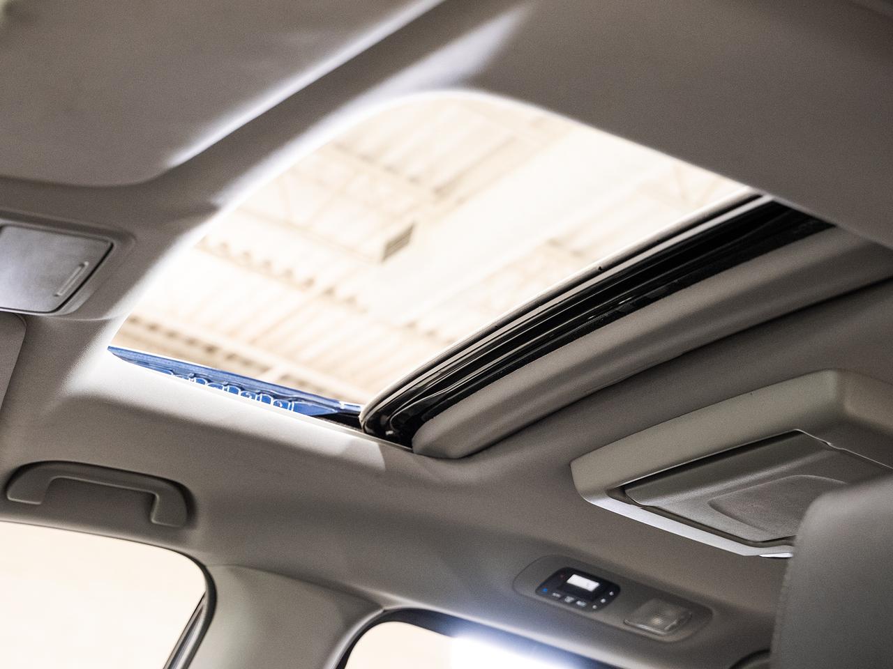 2022 Honda Odyssey EX-L RES | Sunroof | Leather | ACC | BSM | CarPlay