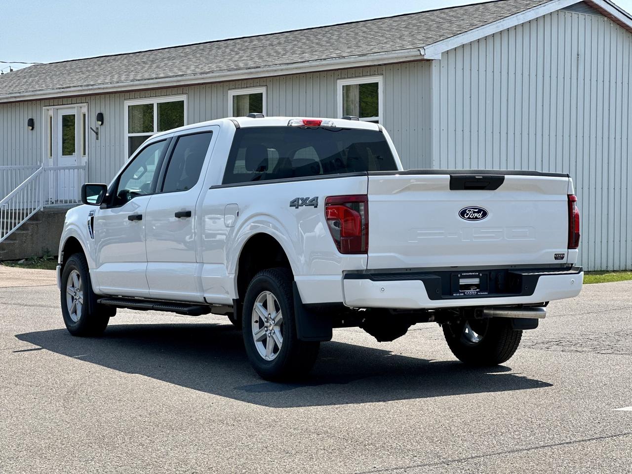 2026 Ford F-150 XLT 4WD SuperCrew 6.5' Box Photo3