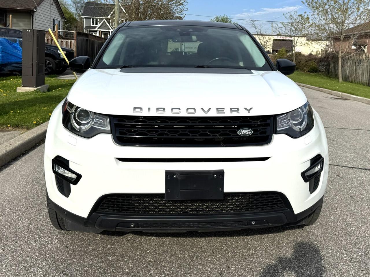 2016 Land Rover Discovery Sport HSE Photo