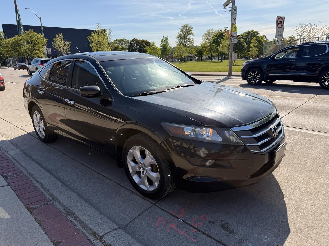 2010 Honda Accord Crosstour EX-L Photo