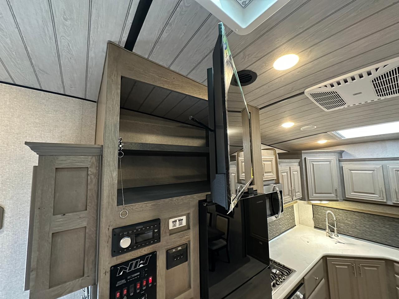2026 ARCTIC FOX 275LE NXT 