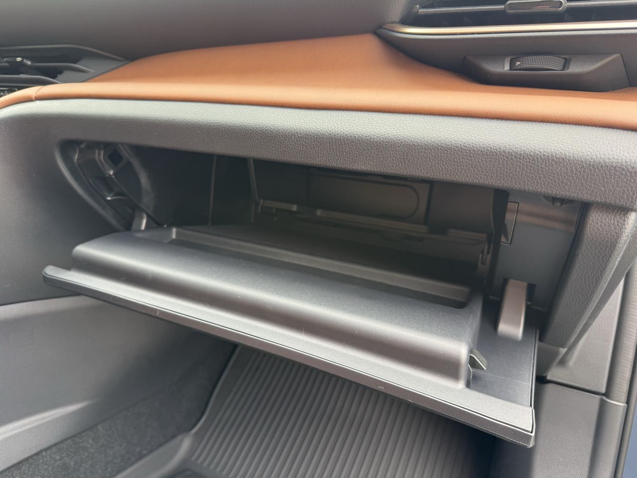 2026 Toyota Crown Signia Limited Adv Tech Pkg Photo