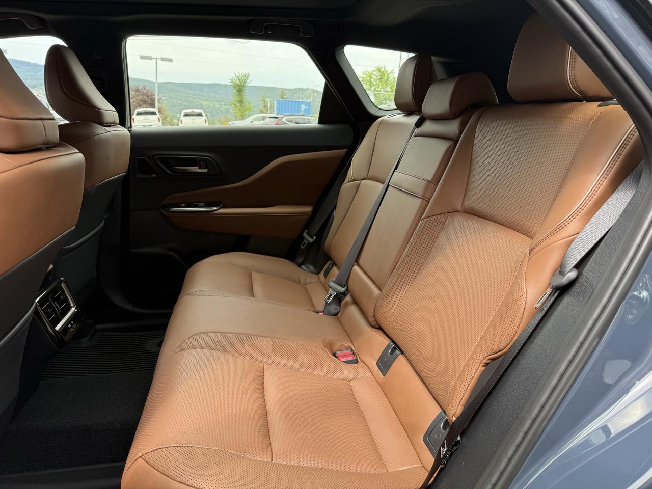 2026 Toyota Crown Signia Limited Adv Tech Pkg Photo