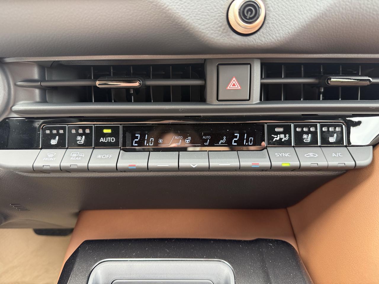 2026 Toyota Crown Signia Limited Adv Tech Pkg Photo