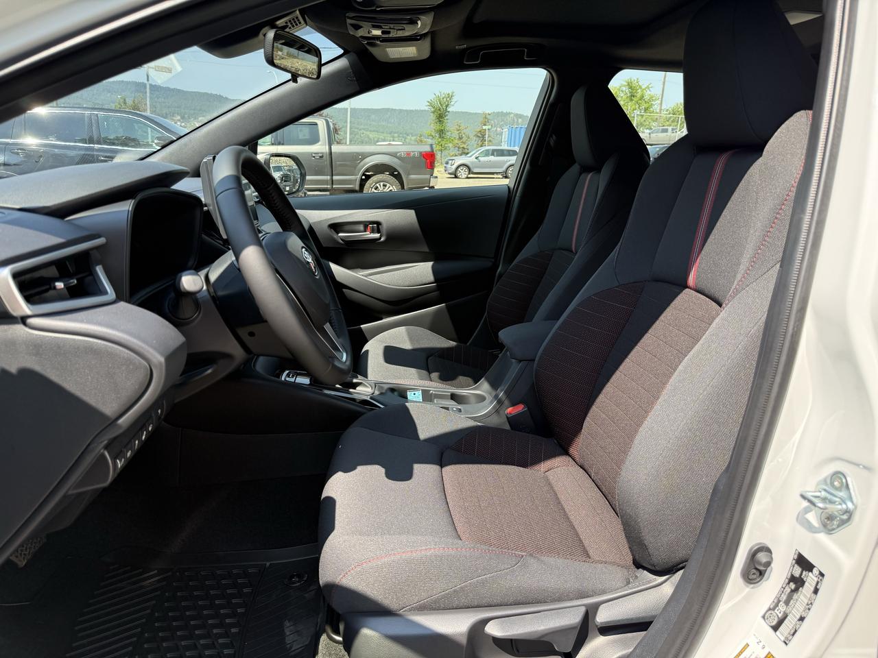 2026 Toyota Corolla SE AWD Photo