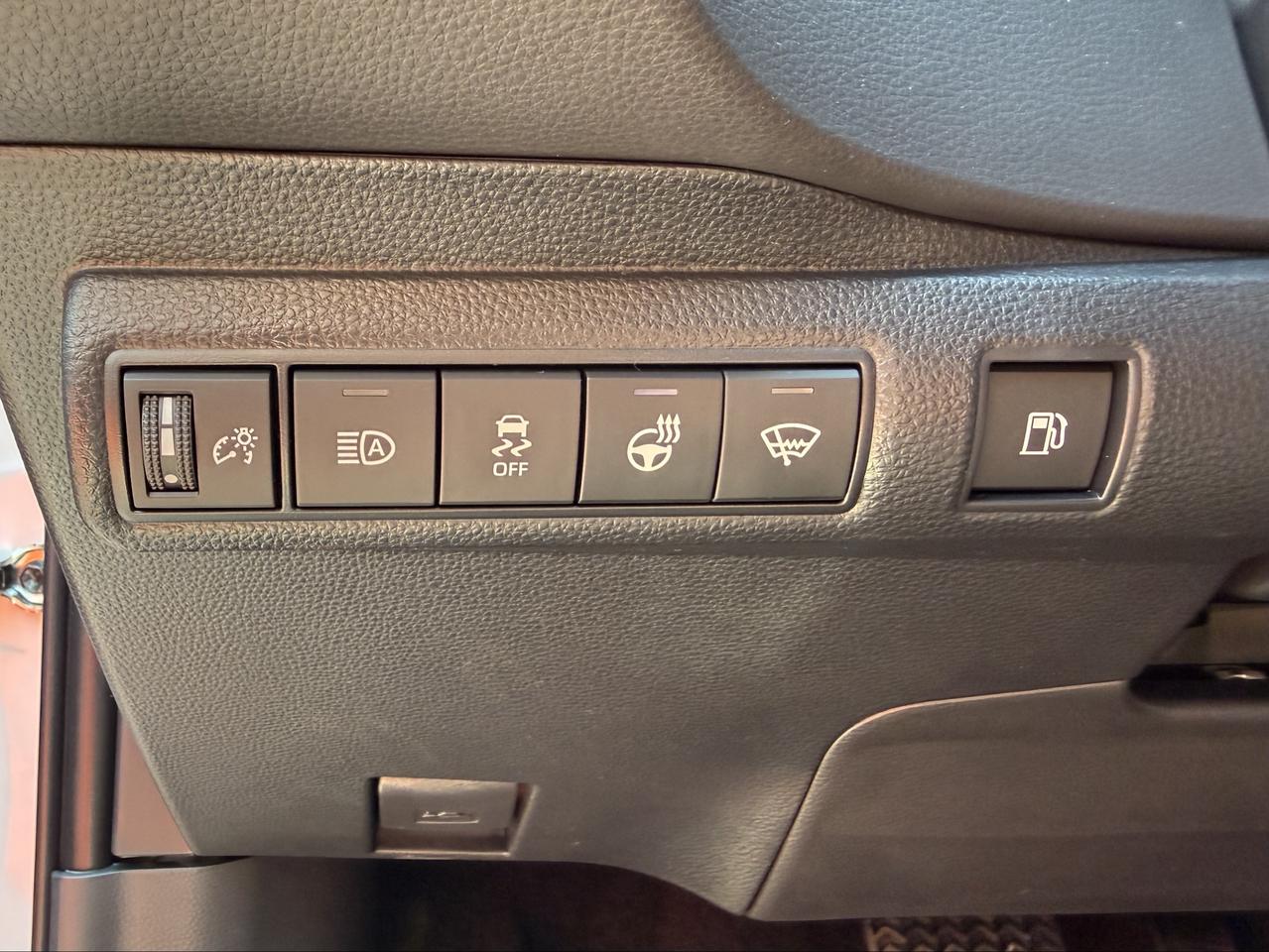 2026 Toyota Corolla SE AWD Photo