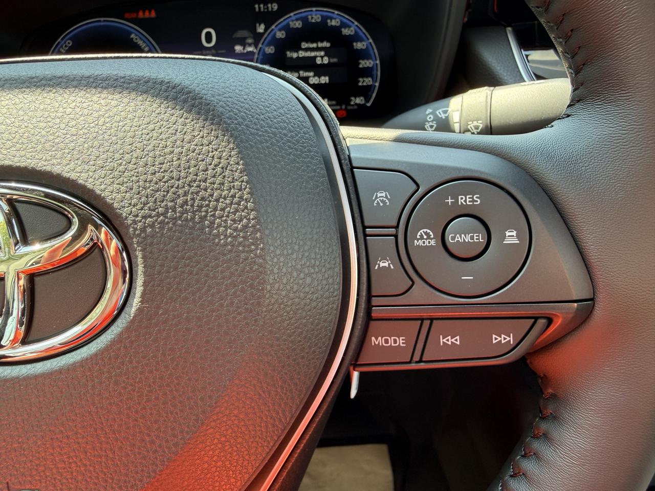 2026 Toyota Corolla SE AWD Photo