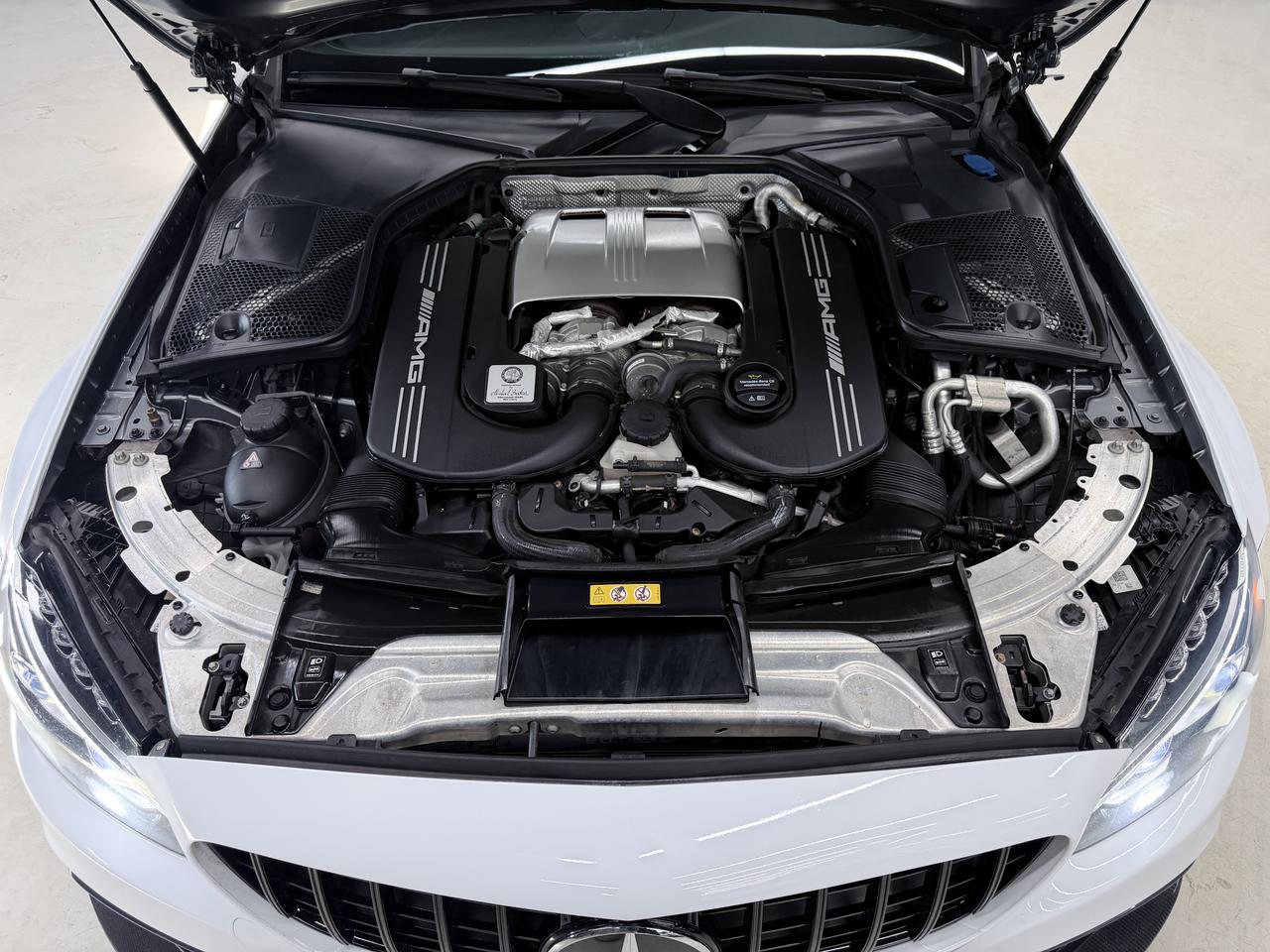 2017 Mercedes-Benz C63 AMG C63 S COUPE|CARBON INT.|NAV|BSM|FCW|BURMESTER|PANO| Photo