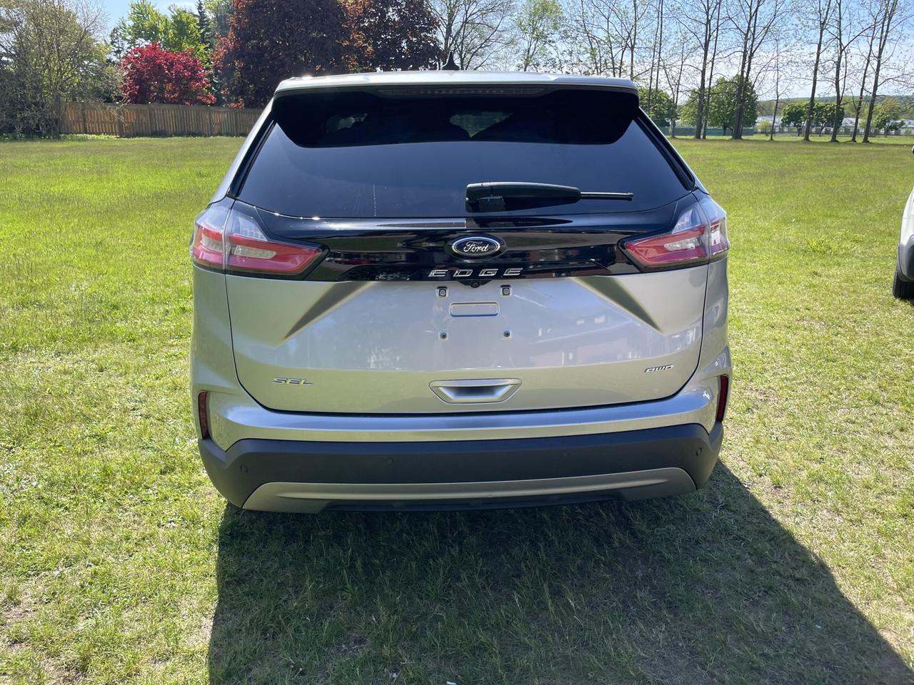 2023 Ford Edge SEL *LEATHER Photo4