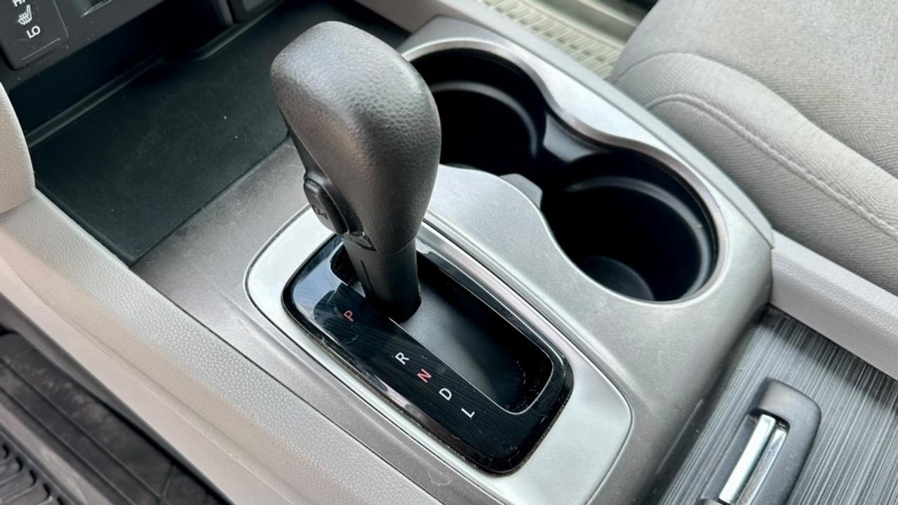 2016 Honda Pilot * 8 PASSANGER * LX * FWD LX Photo