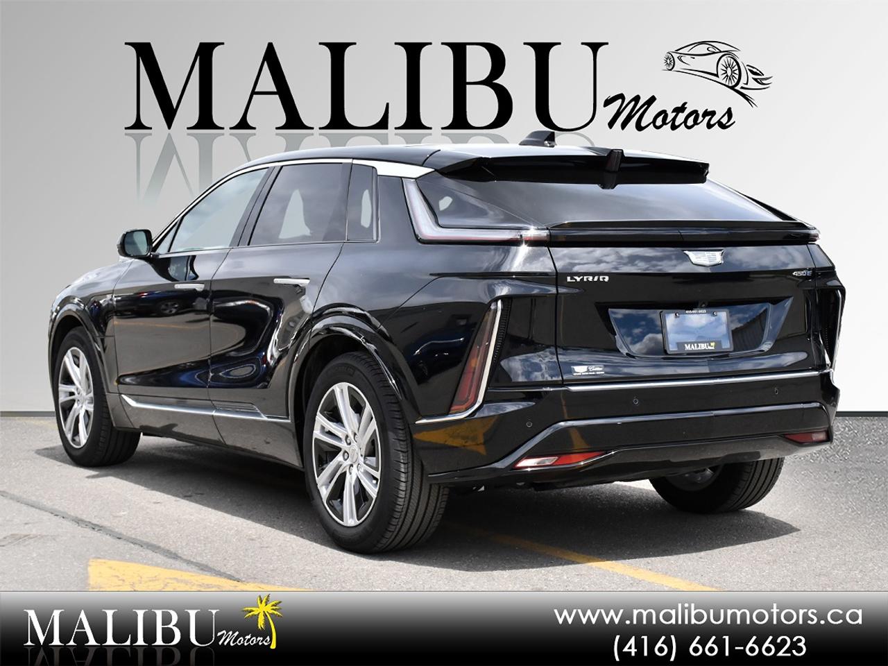 2024 Cadillac LYRIQ Tech Photo3