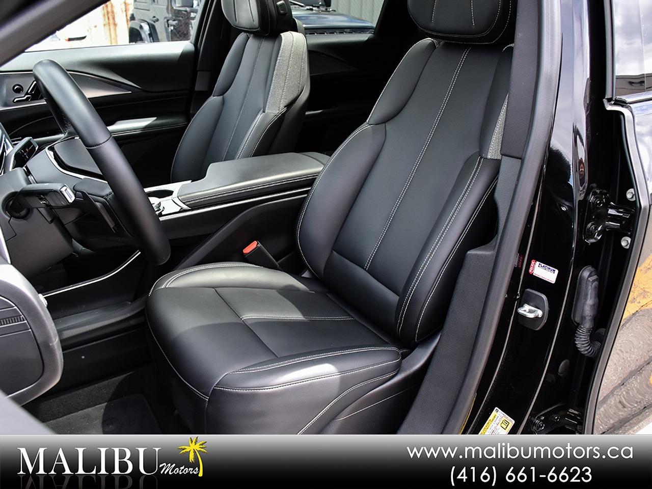 2024 Cadillac LYRIQ Tech Photo