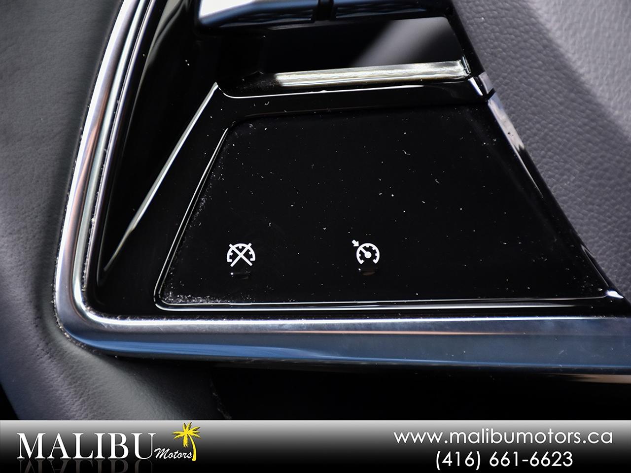 2024 Cadillac LYRIQ Tech Photo