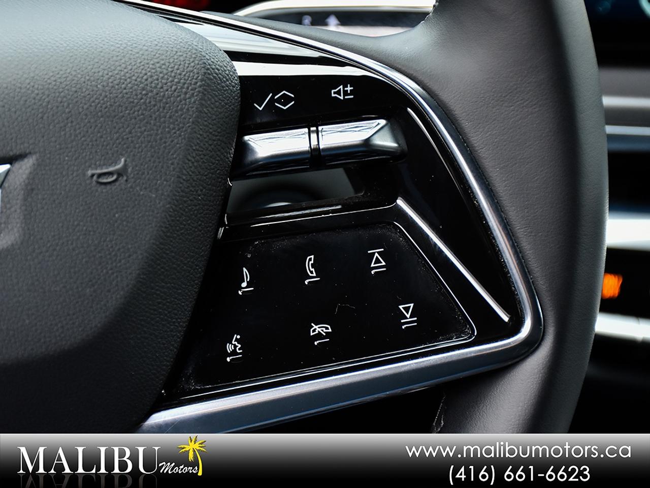 2024 Cadillac LYRIQ Tech Photo
