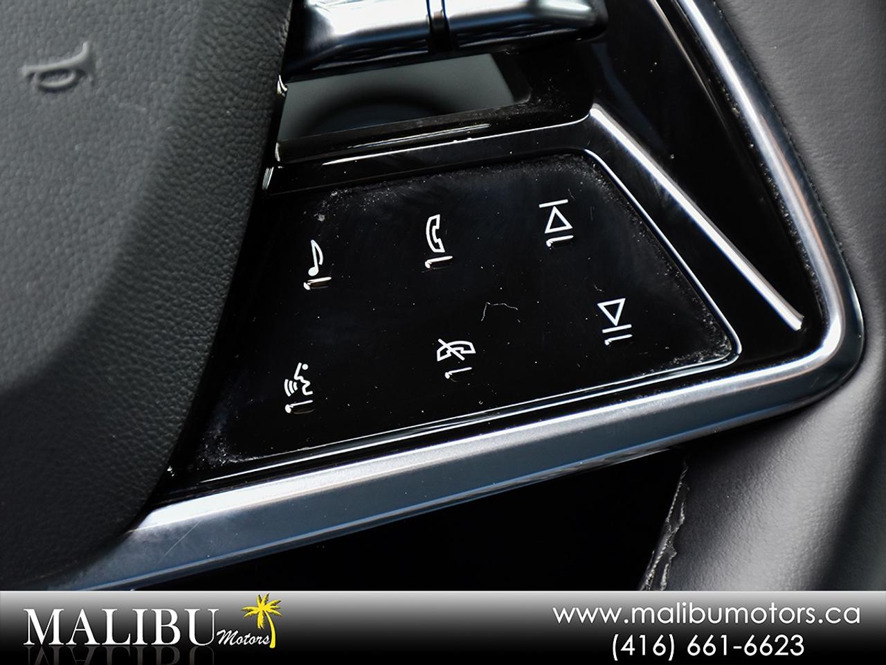 2024 Cadillac LYRIQ Tech Photo