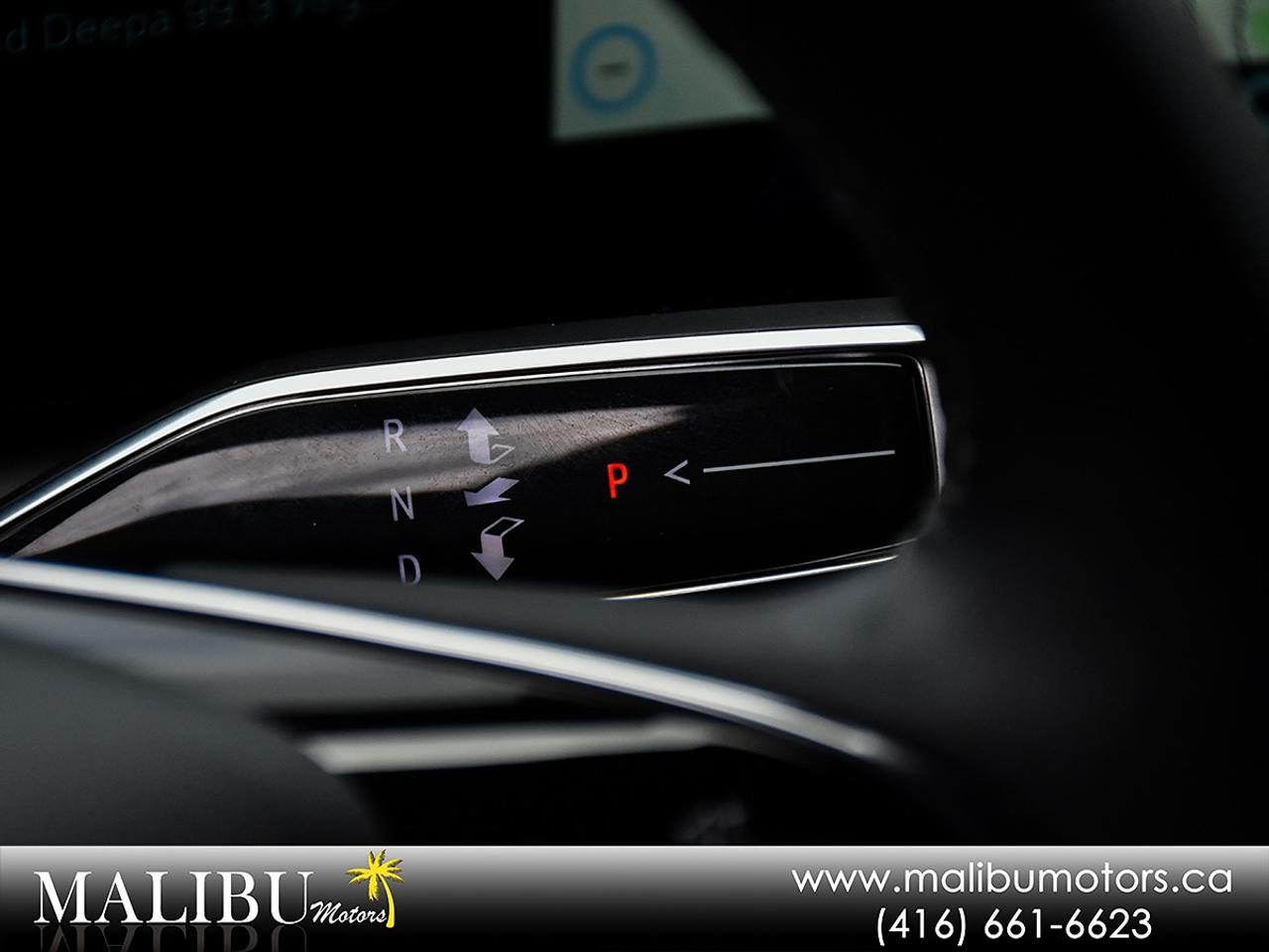 2024 Cadillac LYRIQ Tech Photo