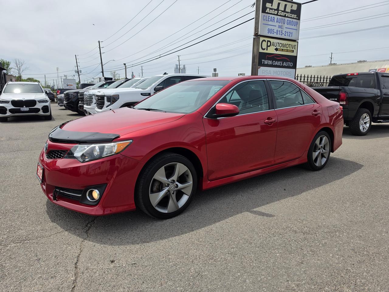Used 2012 Toyota Camry SE for sale in Oakville, ON
