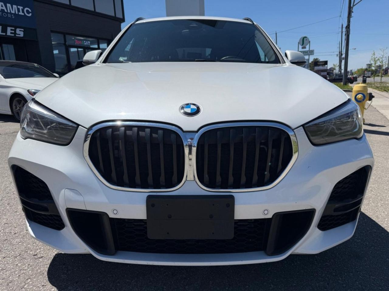 2020 BMW X1 XDRIVE28I M SPORT/ NAVI/ REAR CAM/ PANO SUNROOF Photo