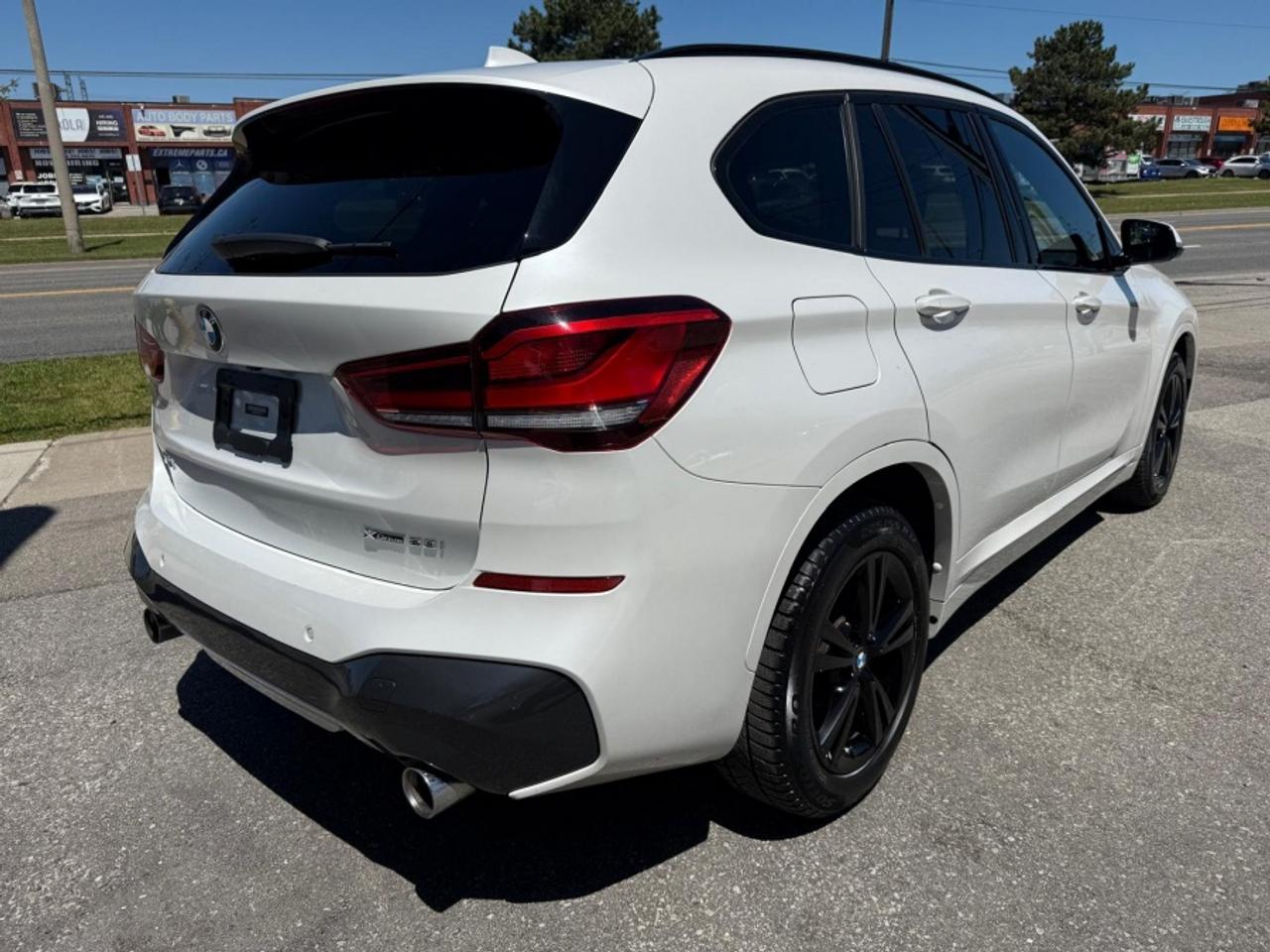 2020 BMW X1 XDRIVE28I M SPORT/ NAVI/ REAR CAM/ PANO SUNROOF - Photo #6