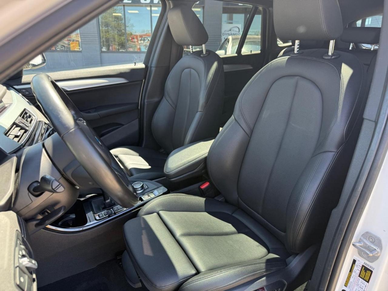 2020 BMW X1 XDRIVE28I M SPORT/ NAVI/ REAR CAM/ PANO SUNROOF Photo