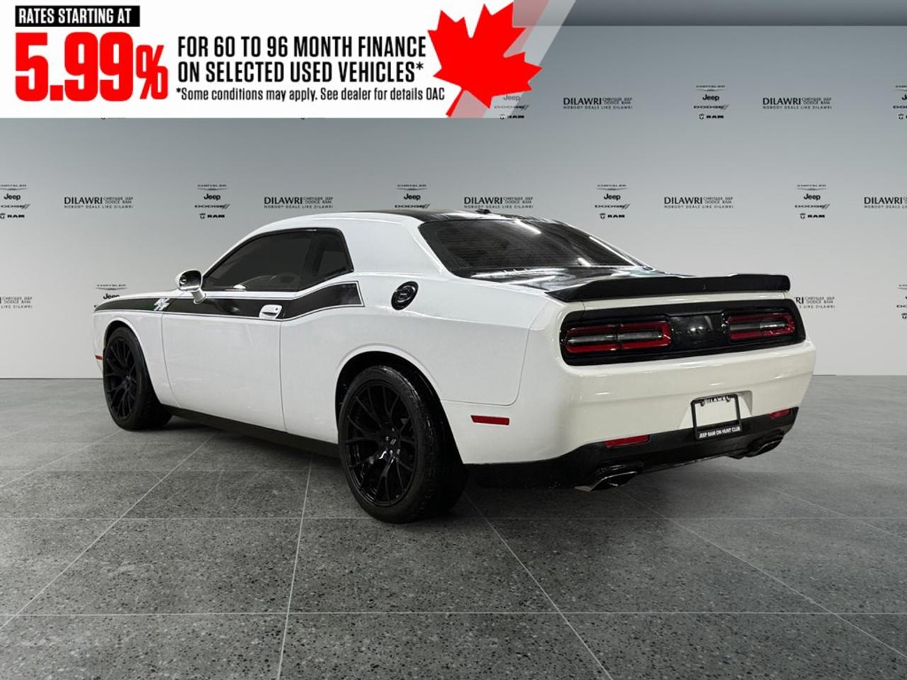 2017 Dodge Challenger 2dr Cpe R/T Shaker Photo2
