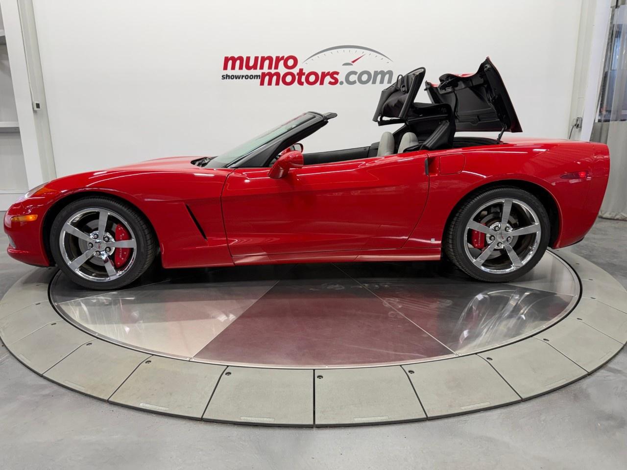 2009 Chevrolet Corvette Convertible 3LT Photo