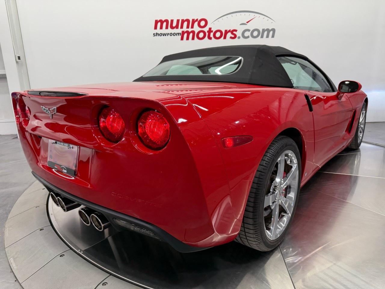 2009 Chevrolet Corvette Convertible 3LT Photo