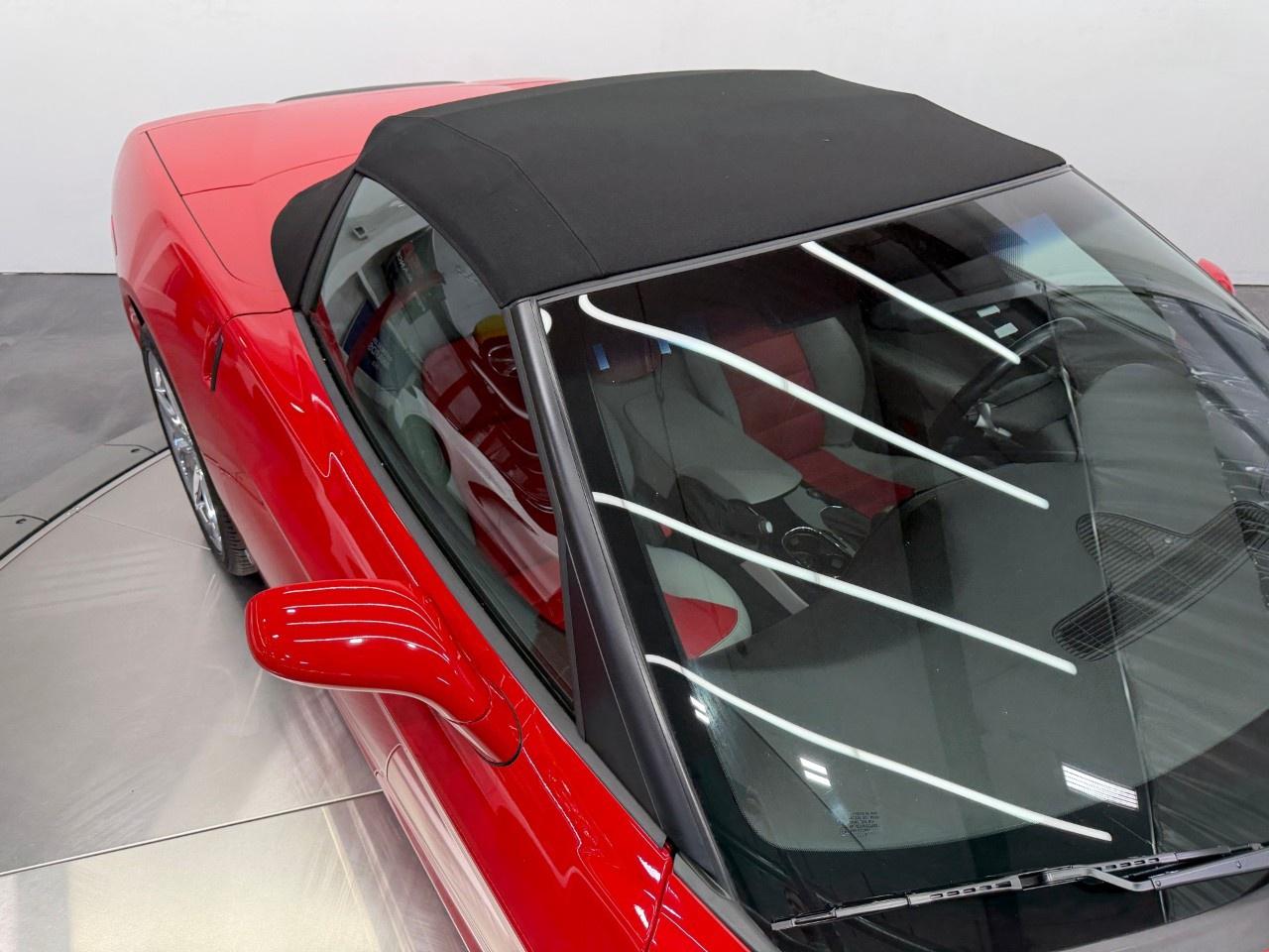 2009 Chevrolet Corvette Convertible 3LT Photo