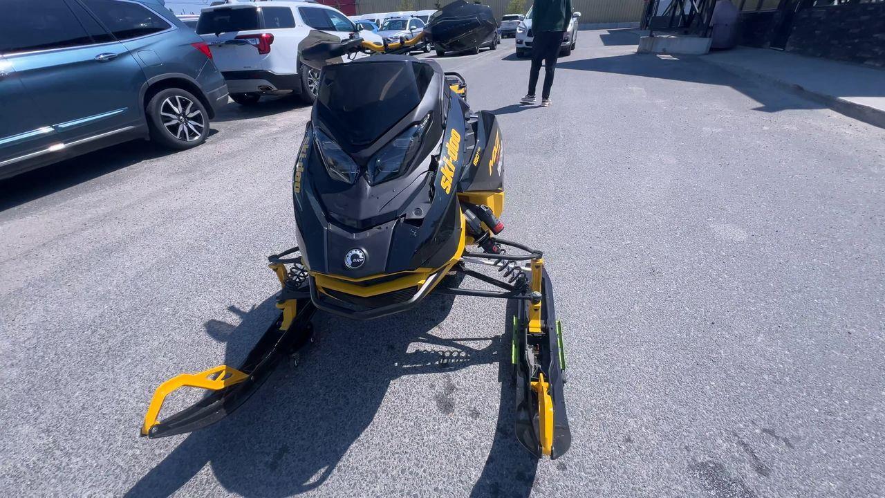 2025 Ski-Doo MX-Z XRS SNOWMOBILE!!! MOTOR 850 -TEC Photo2