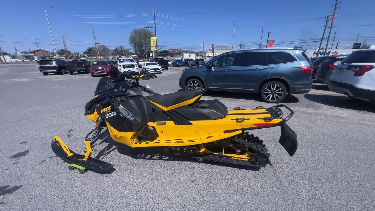 2025 Ski-Doo MX-Z XRS SNOWMOBILE!!! MOTOR 850 -TEC Photo4