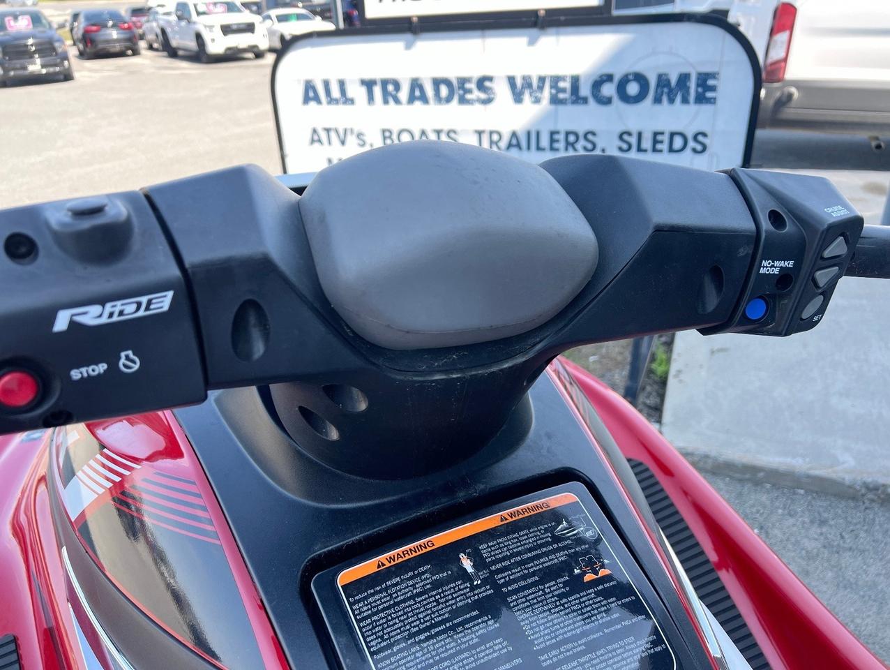 2020 Yamaha VXC CRUISER WAVERUNNER! 3CYL, 115 HP, NATURALLY ASPIRATED! Photo