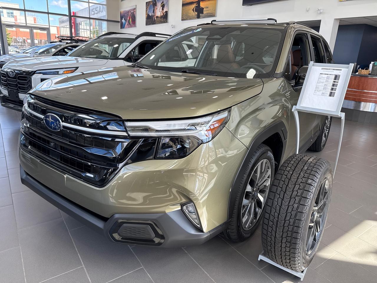 2026 Subaru Forester Premier Photo0