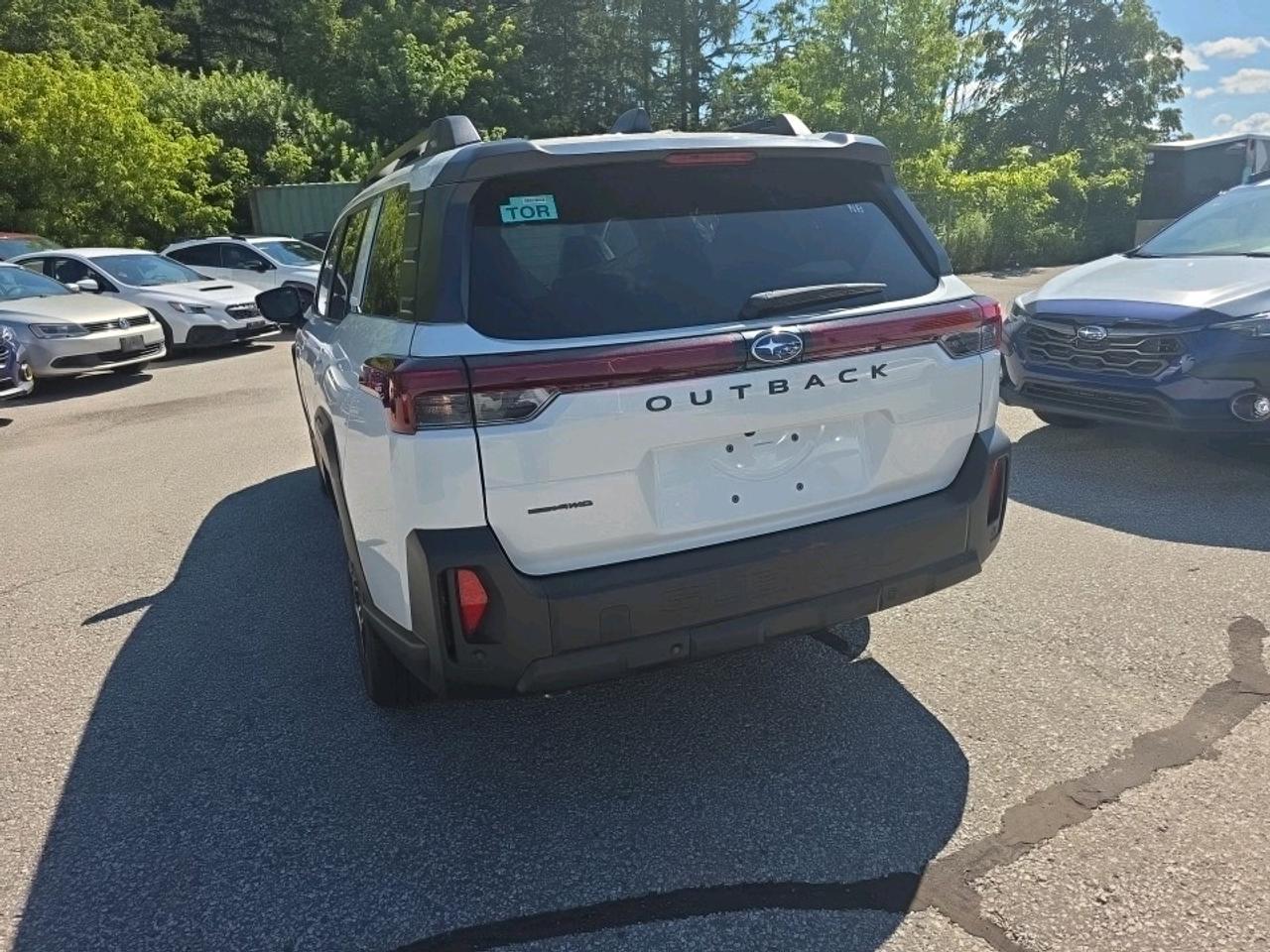 2026 Subaru Outback Premier XT Photo4
