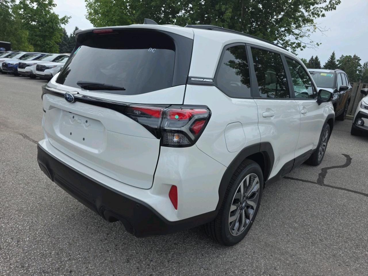 2026 Subaru Forester Premier Photo2