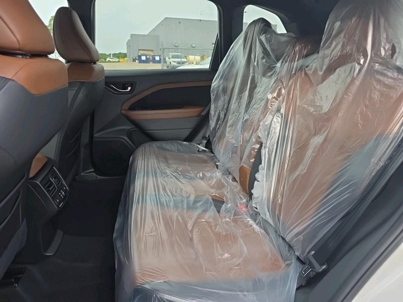 2026 Subaru Forester Premier Photo