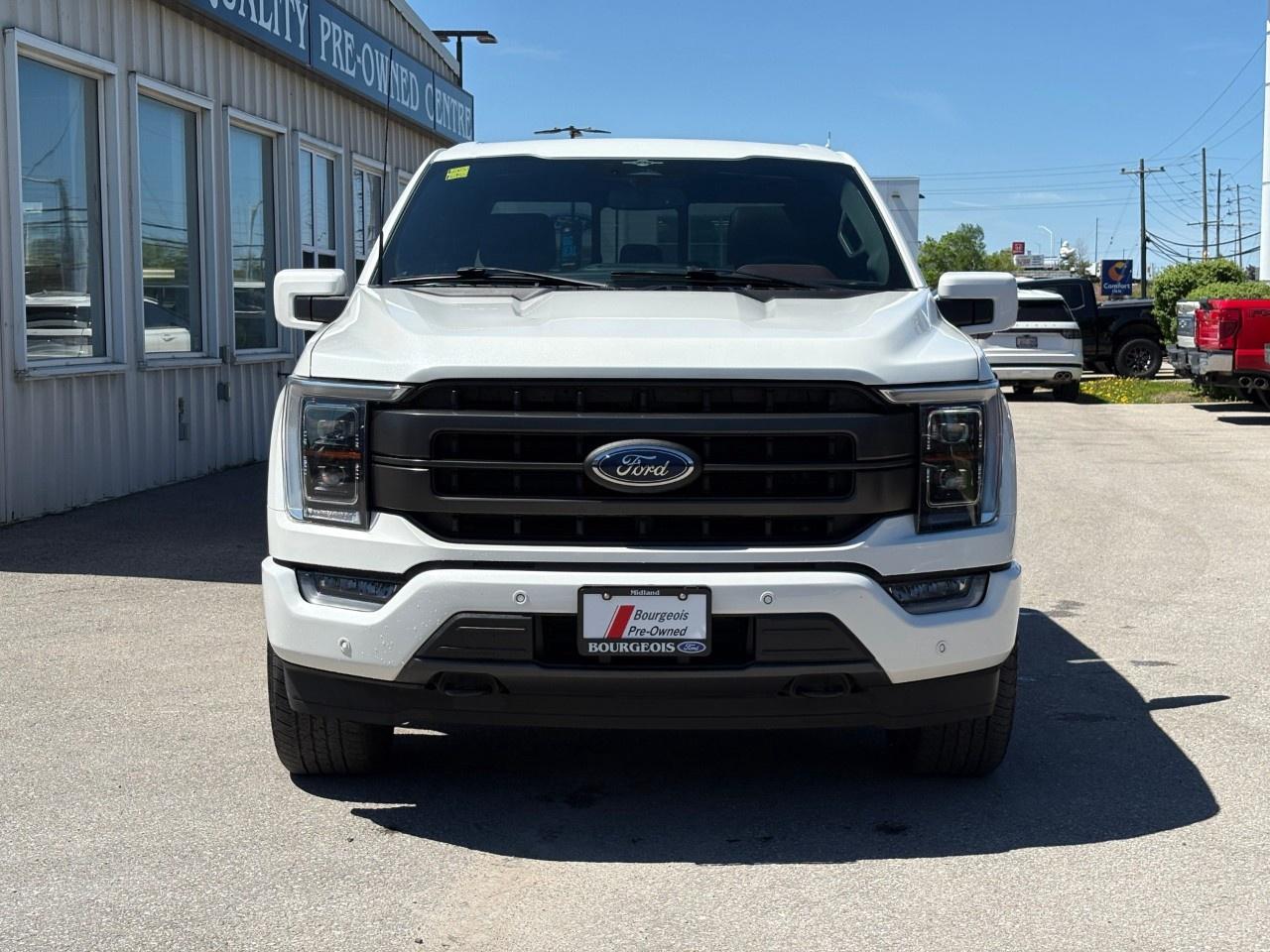 2023 Ford F-150 Lariat 4WD SuperCrew 5.5' Box Photo