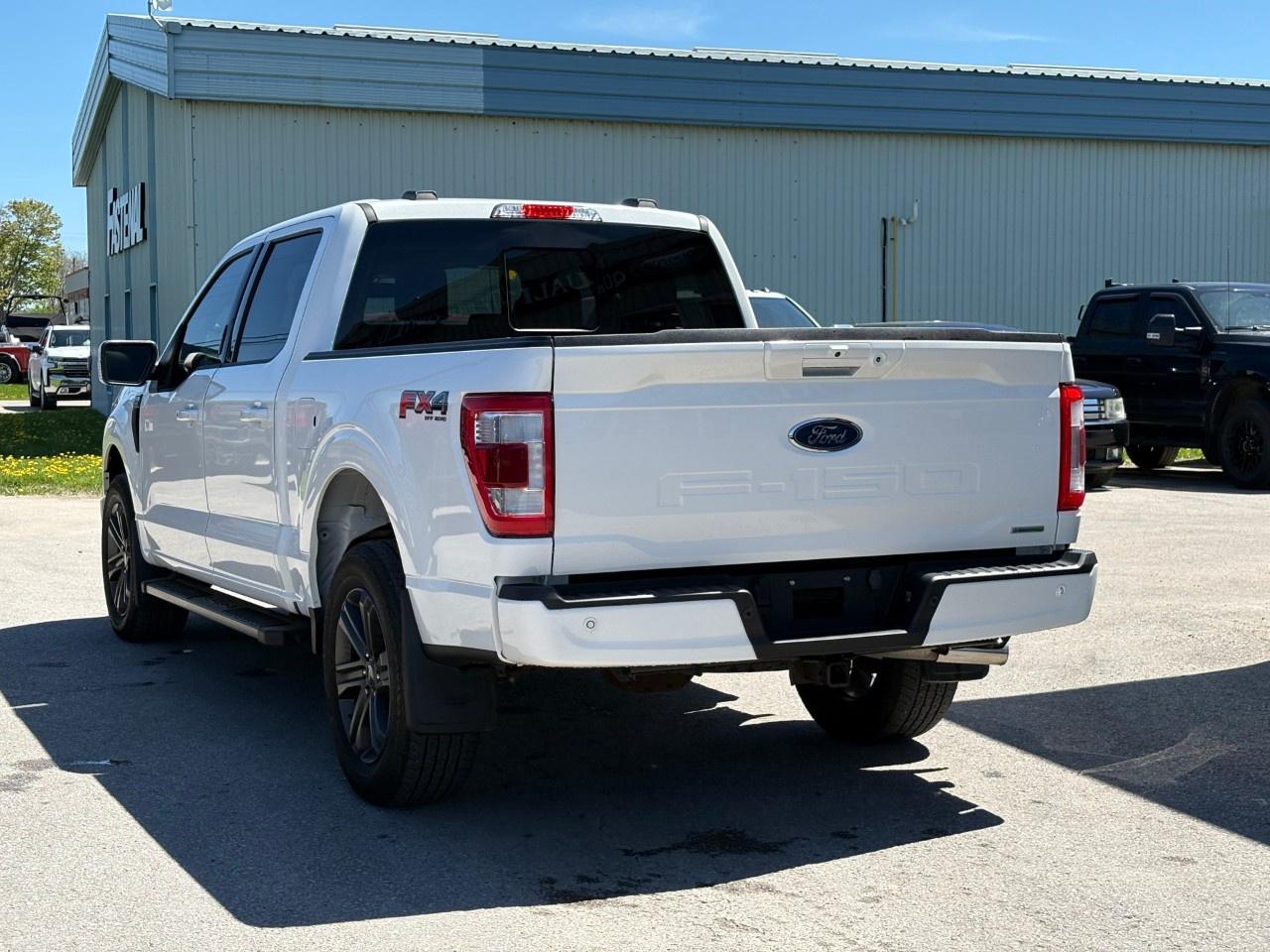 2023 Ford F-150 Lariat 4WD SuperCrew 5.5' Box Photo