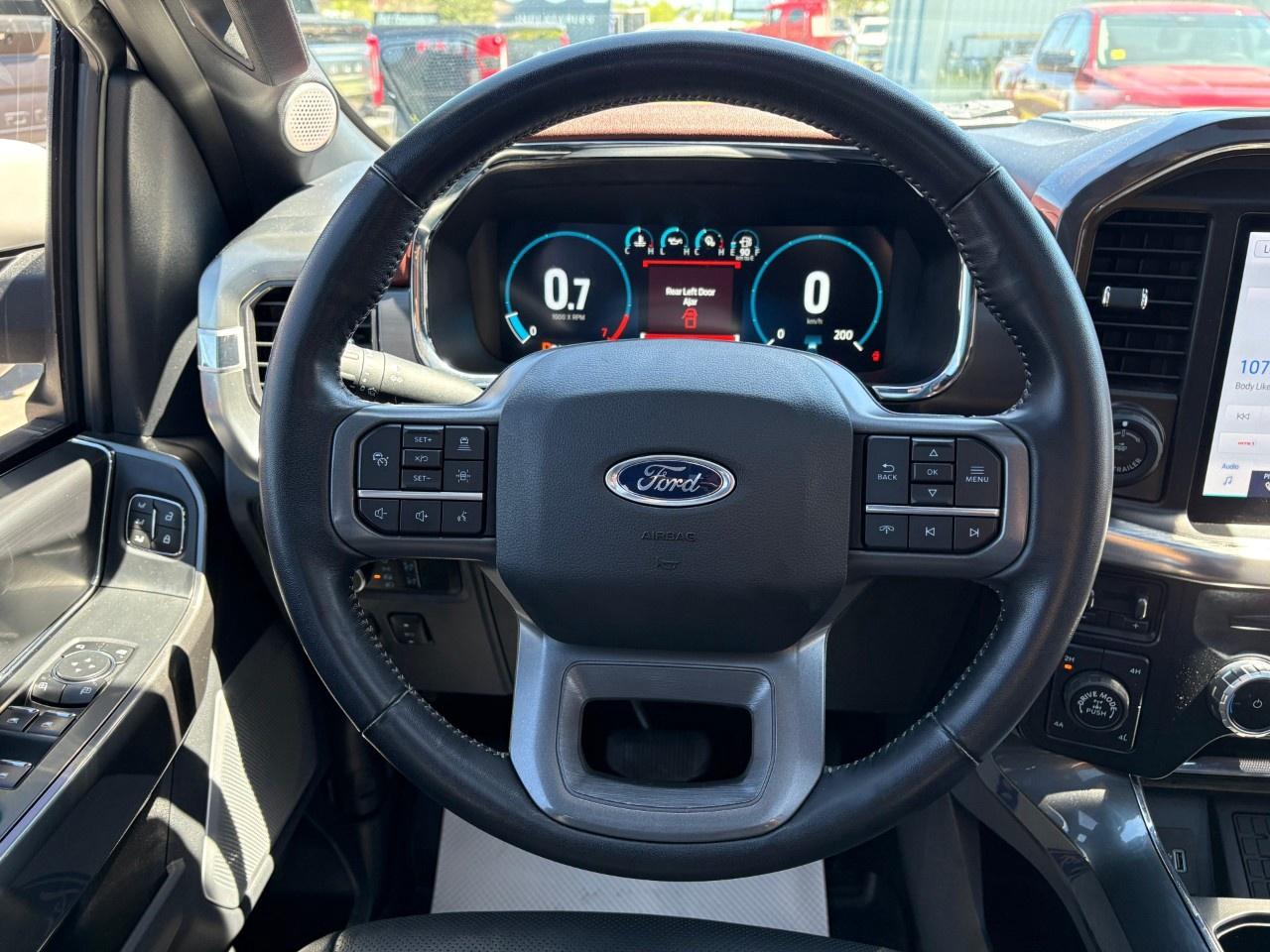 2023 Ford F-150 Lariat 4WD SuperCrew 5.5' Box Photo