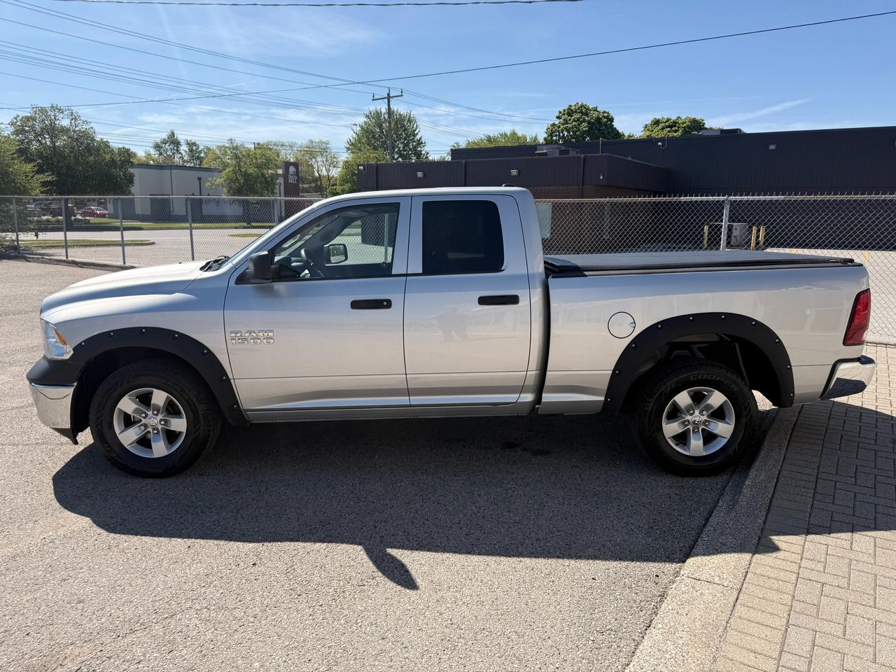 2013 RAM 1500 ST Photo4