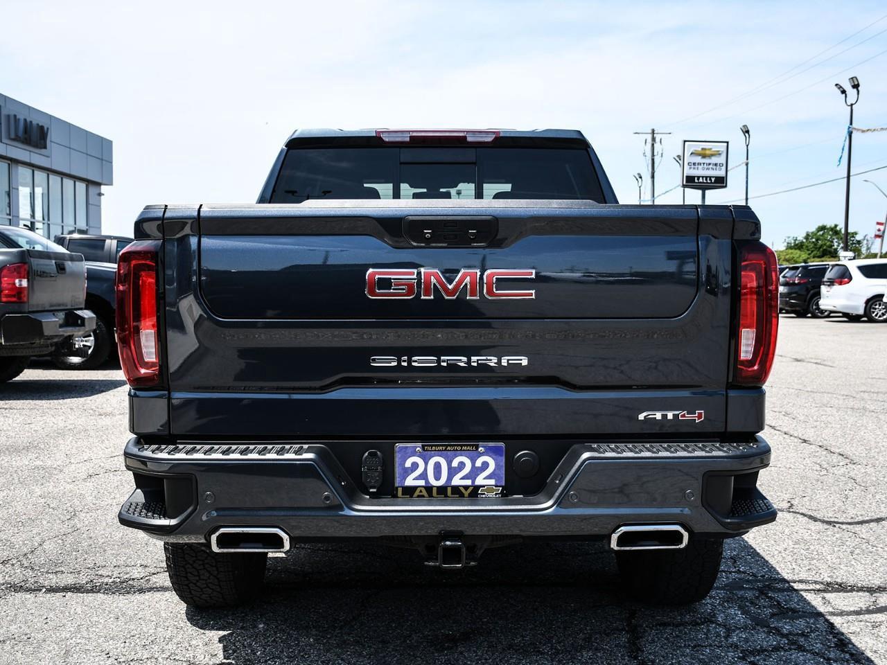 2022 GMC Sierra 1500 Limited AT4 Photo