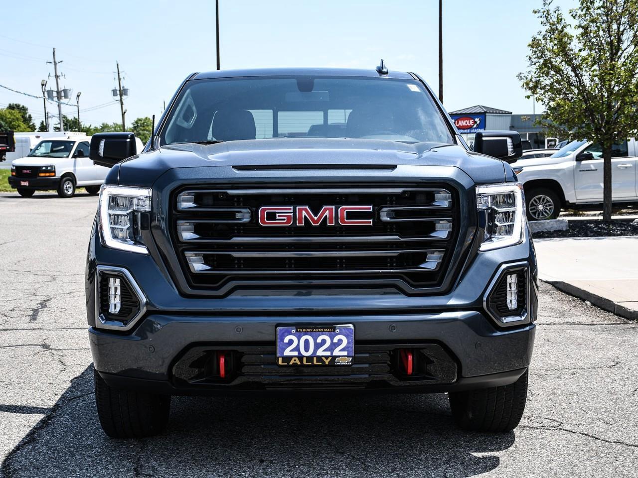 2022 GMC Sierra 1500 Limited AT4 Photo