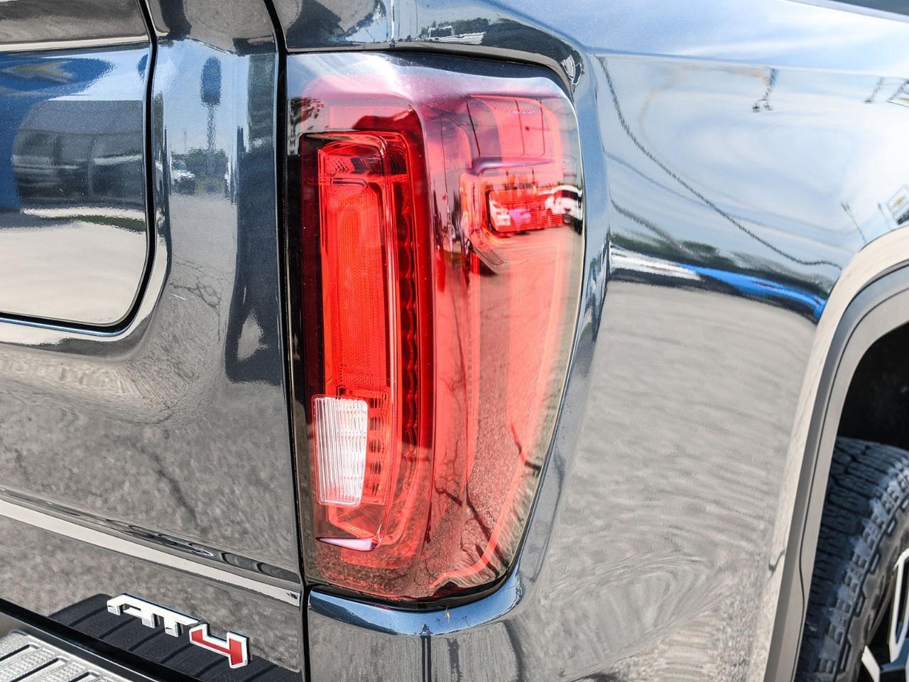 2022 GMC Sierra 1500 Limited AT4 Photo