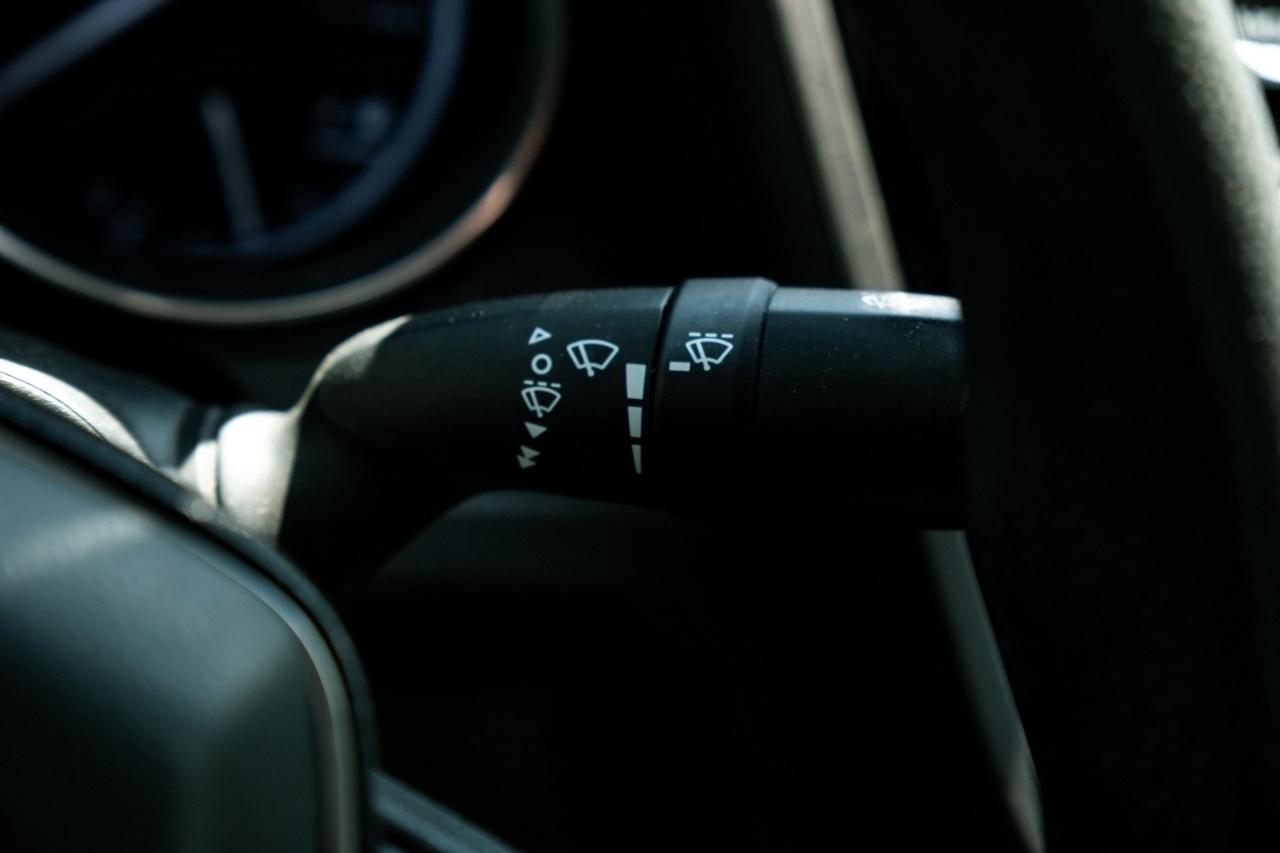 2020 Toyota Camry LE Auto Photo