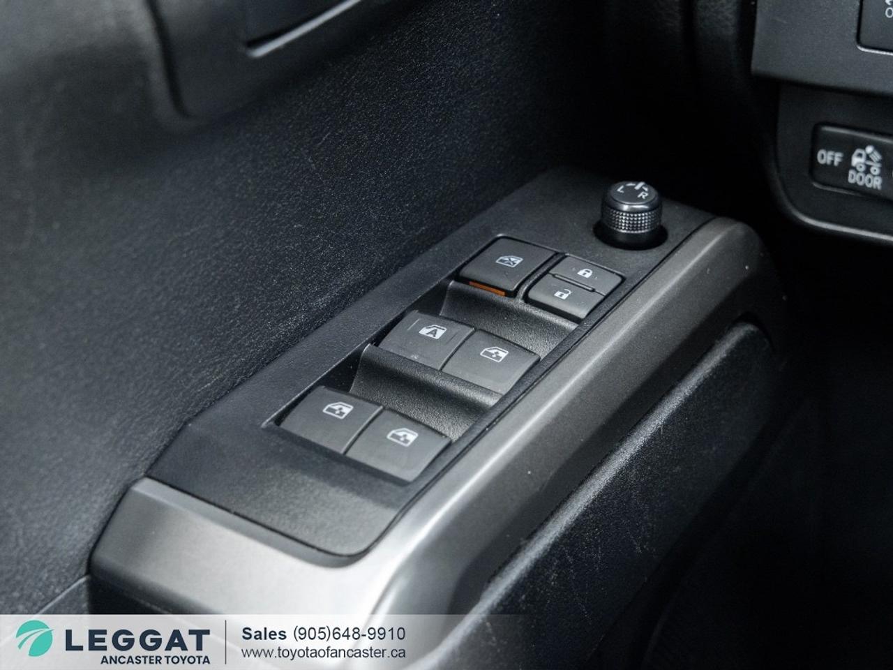 2022 Toyota Tacoma 4x4 Double Cab SR5 Auto Photo