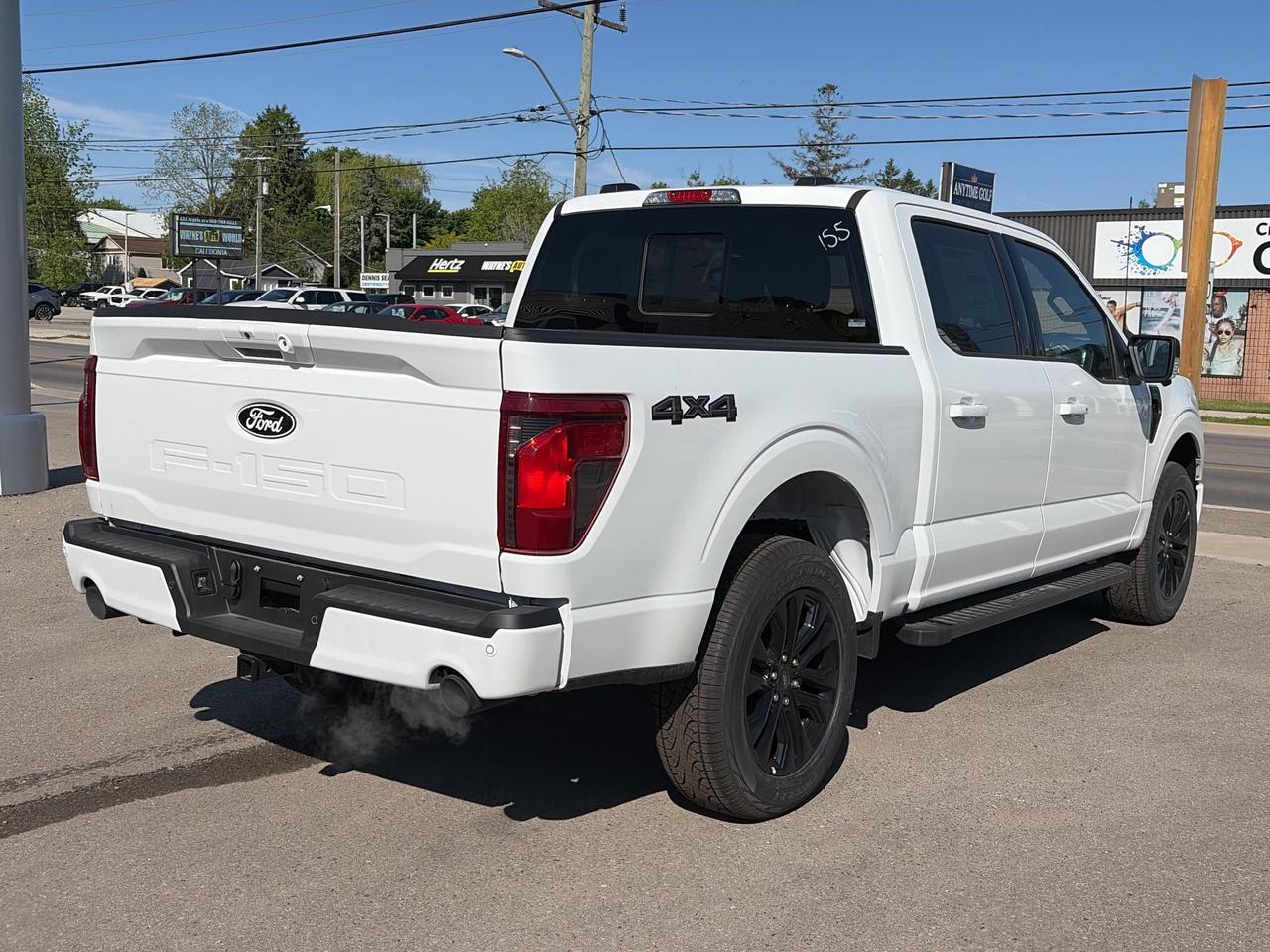 2026 Ford F-150 XLT 4WD SuperCrew 5.5' Box Photo4