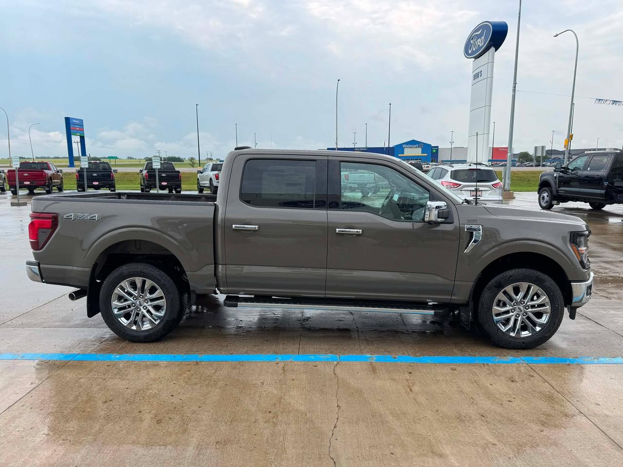 2026 Ford F-150 4x4 SuperCrew-145 Photo3