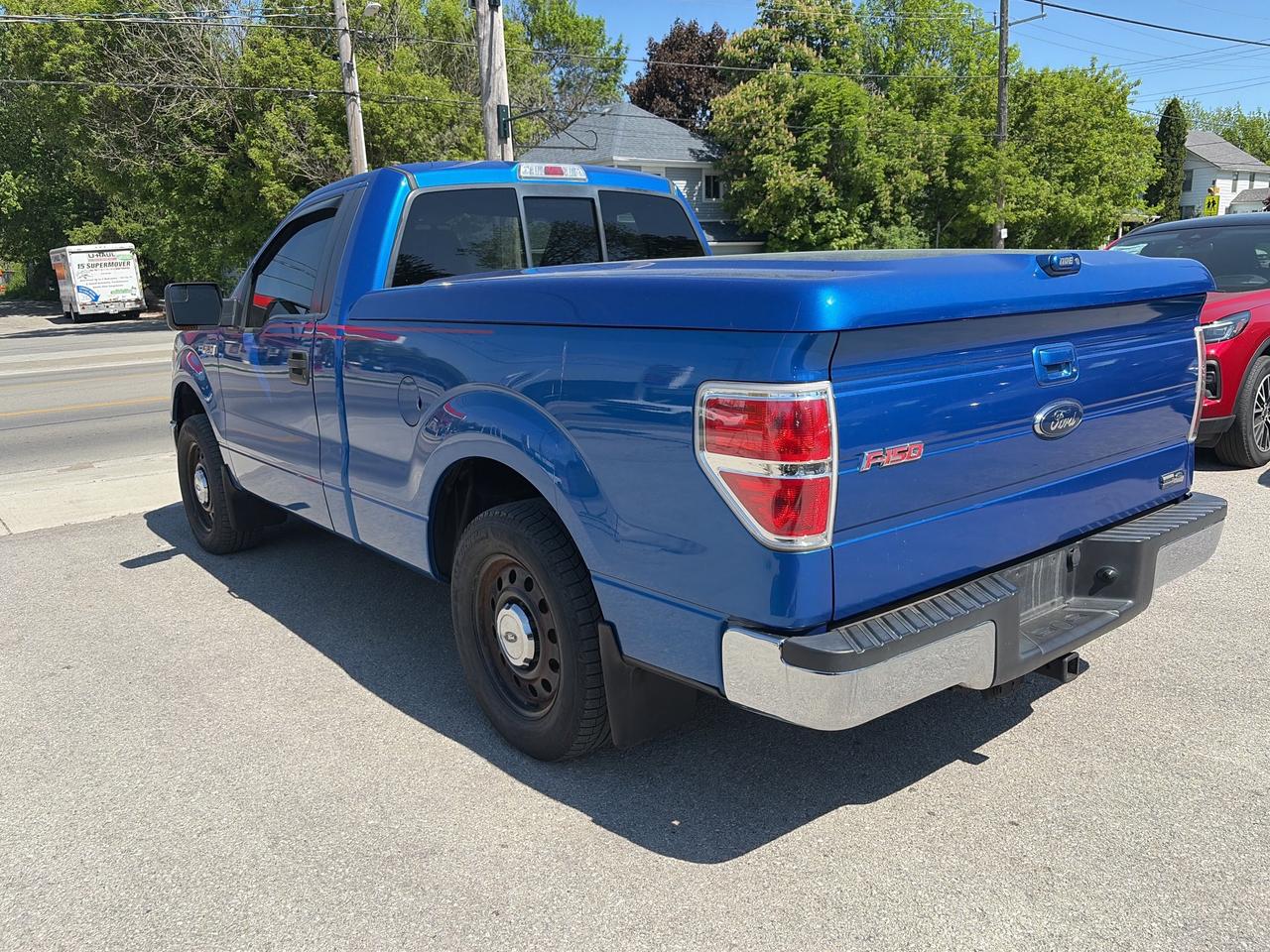 2012 Ford F-150 XLT 2WD Reg Cab 126 Photo