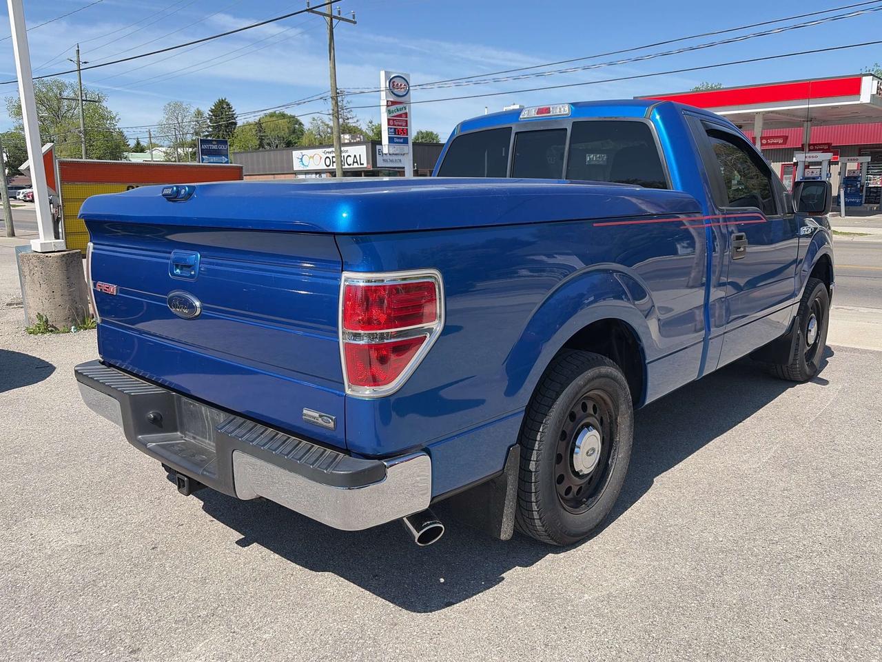 2012 Ford F-150 XLT 2WD Reg Cab 126 Photo4