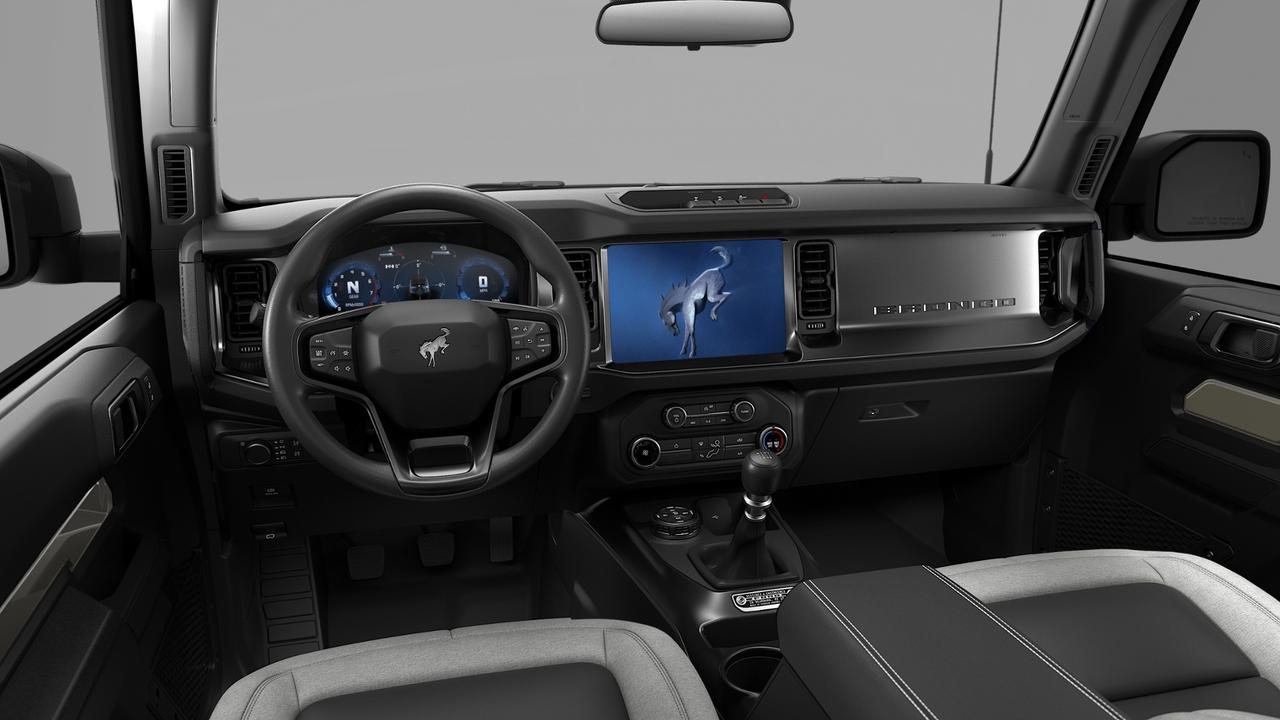 2026 Ford Bronco Base Photo5